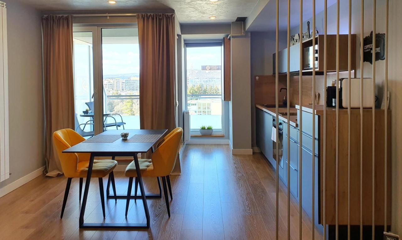 Eriss Studio Suite - Ozone Building Apartment Cluj-Napoca Buitenkant foto