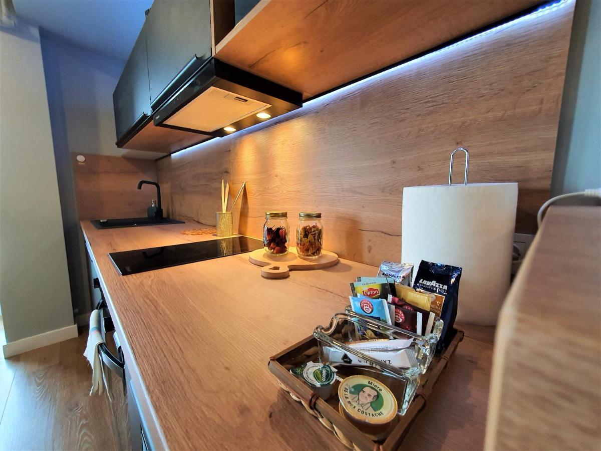 Eriss Studio Suite - Ozone Building Apartment Cluj-Napoca Buitenkant foto